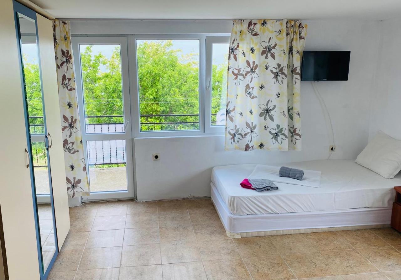 Fayna Byala Guest House & Bungalows Extérieur photo